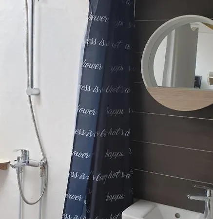 Insolite Vue Sur Le Ciel Etoile , Cuisine, Salle D Eau, 2 , Proche Du Zoo De La Palmyre *