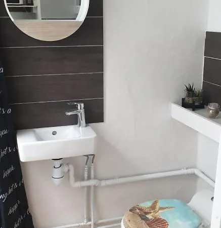 ロッジ Insolite Vue Sur Le Ciel Etoile , Cuisine, Salle D Eau, 2 , Proche Du Zoo De La Palmyre レ・マトゥ