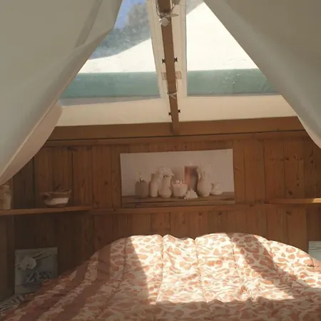 ロッジ Insolite Vue Sur Le Ciel Etoile , Cuisine, Salle D Eau, 2 , Proche Du Zoo De La Palmyre