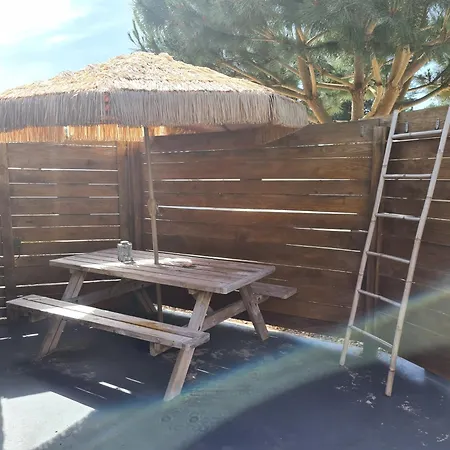 אכסניה Insolite Vue Sur Le Ciel Etoile , Cuisine, Salle D Eau, 2 , Proche Du Zoo De La Palmyre לס מתה