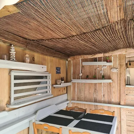 אכסניה Insolite Vue Sur Le Ciel Etoile , Cuisine, Salle D Eau, 2 , Proche Du Zoo De La Palmyre
